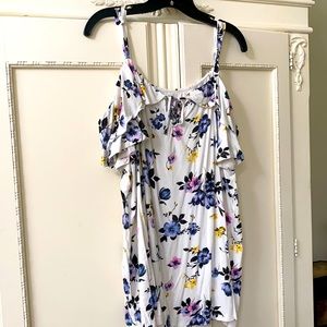 Torrid floral cold shoulder top
